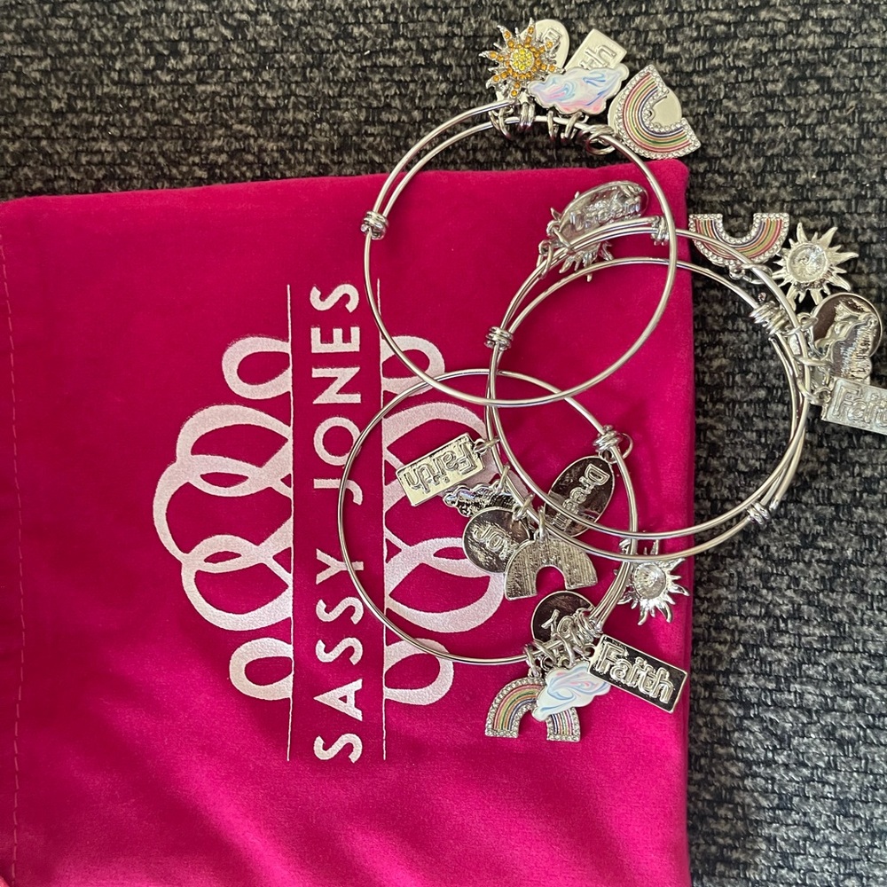 SJ bangle stack